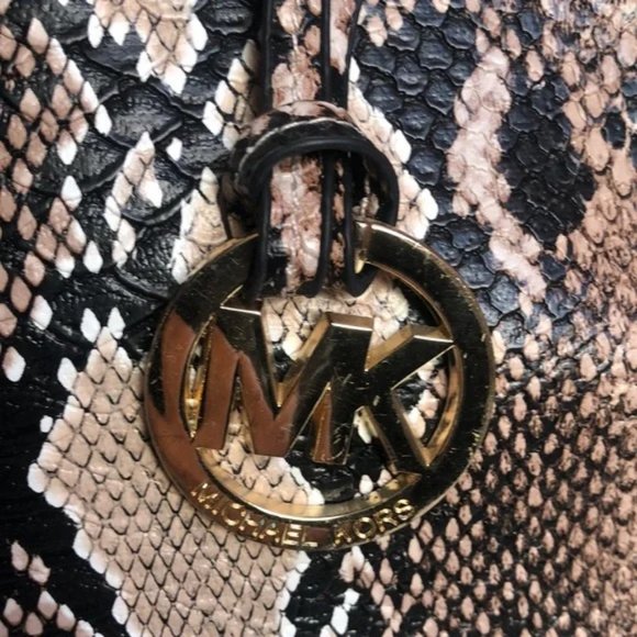 Michael Michael Kors Uptown Astor Natural Snakeskin Large Shoulder Tote - Picture 7 of 13